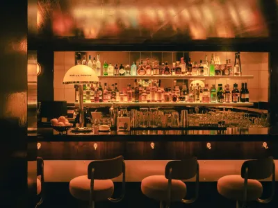 The bohemian charm of the piano bar in a renowned 5* hotel