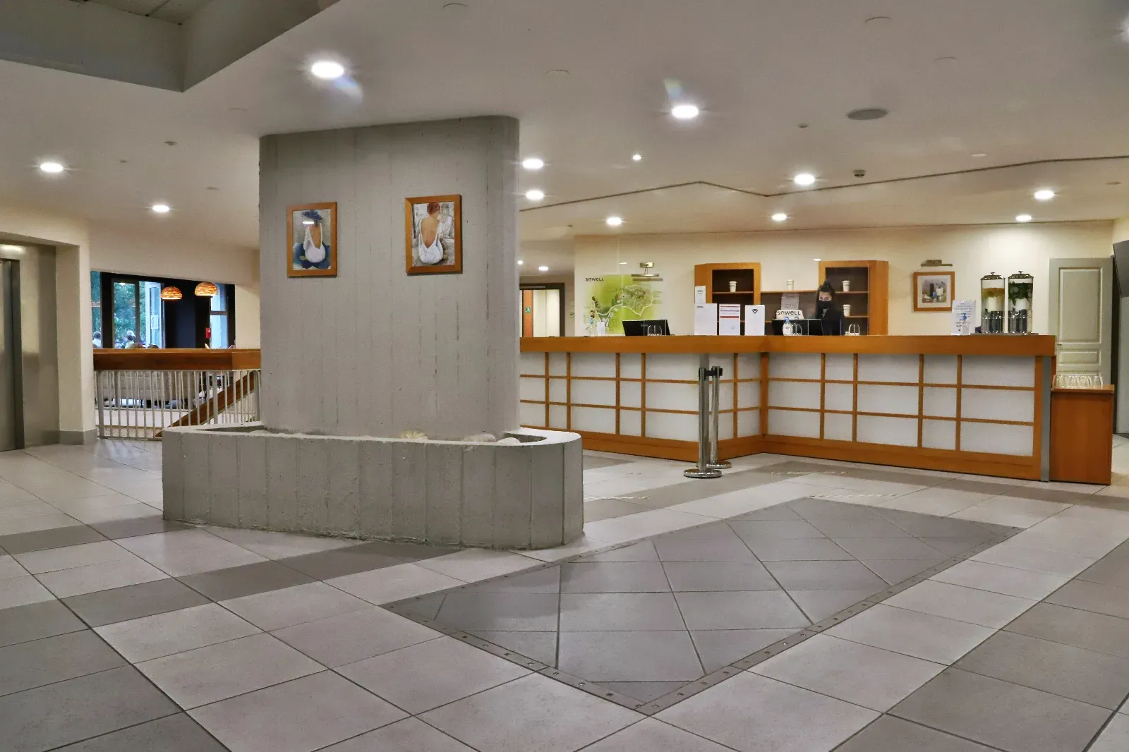 Nature-Inspired Event Venue with Modern Amenities in Grospierres