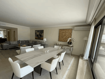 3 bedrooms apartment with terrace ideal for side events to congresses