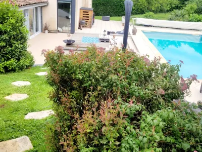 Luxury Villa in Beaujolais with Pool for Events