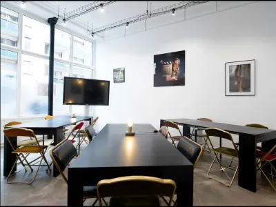 Creative Showcase Venue in Paris 11th Arrondissement