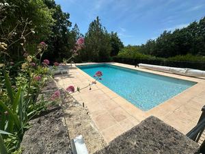 Private Garden Oasis in Var | Perfect for Events & Relaxation