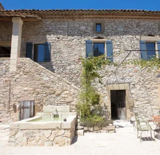 18th Century Provencal Farmhouse near Uzès | Art-Filled Venue