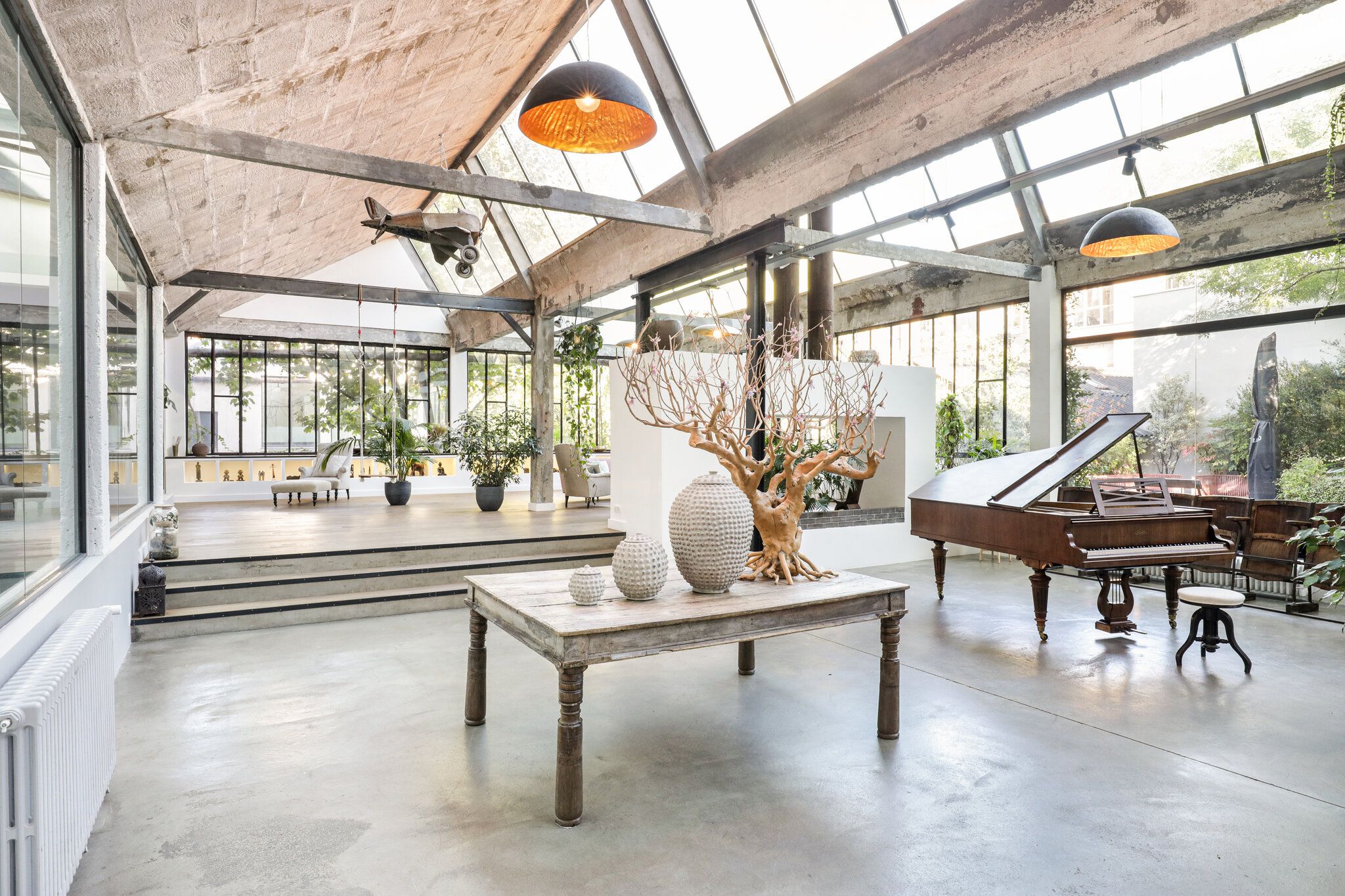 Loft industriel chic près de Paris pour événements et productions