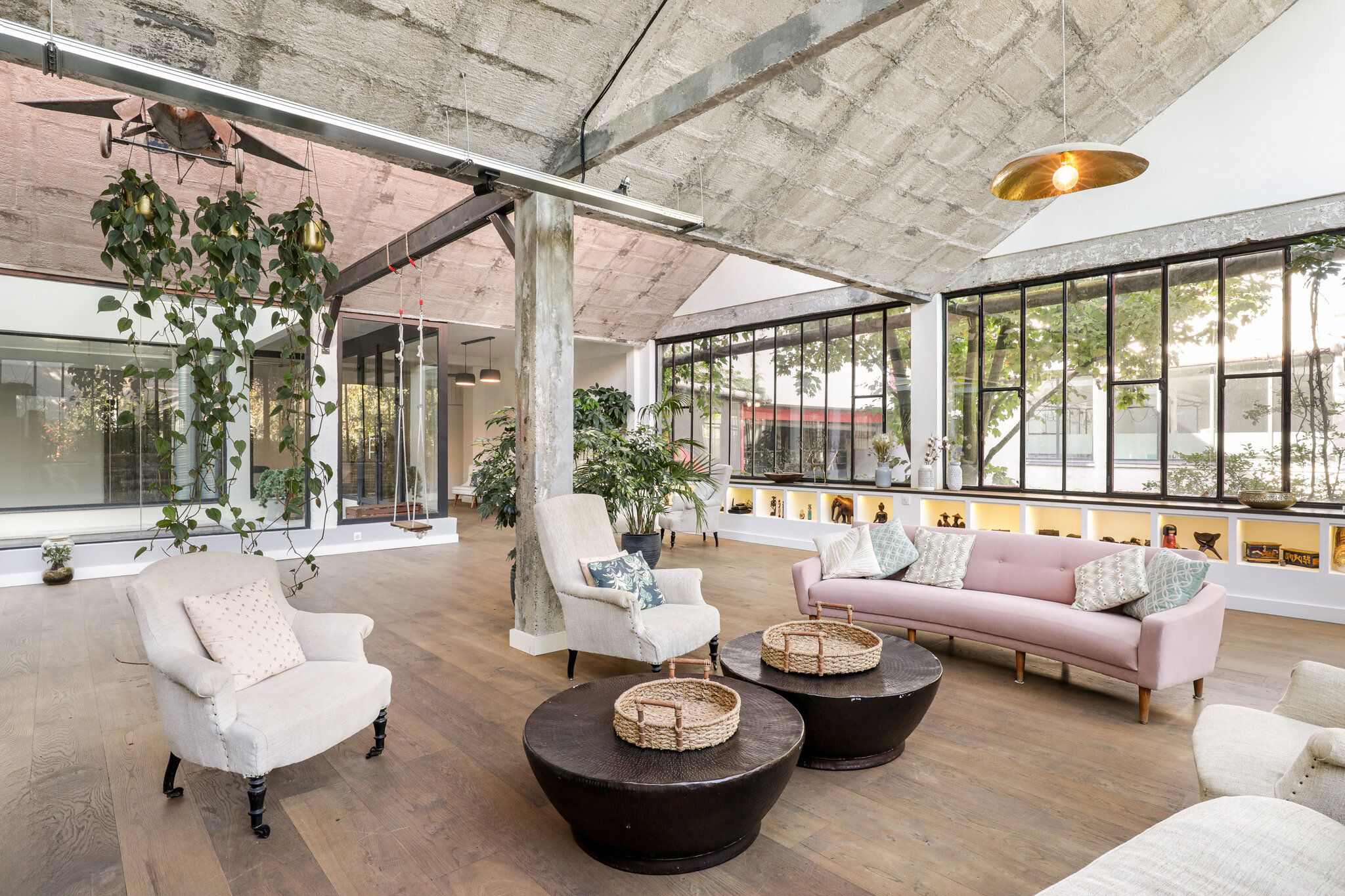 Loft industriel chic près de Paris pour événements et productions