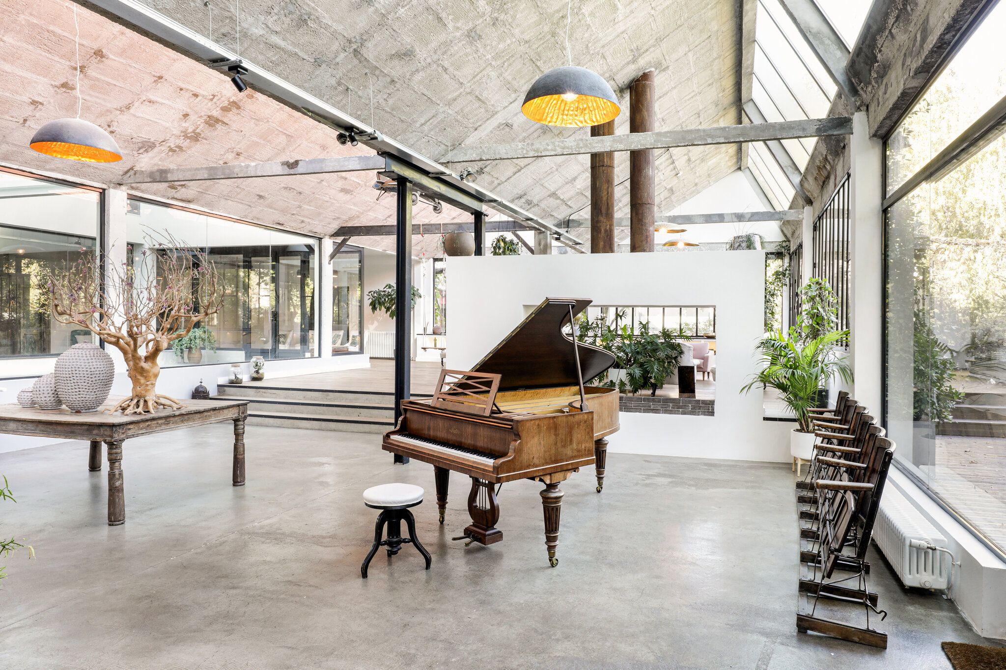 Loft industriel chic près de Paris pour événements et productions