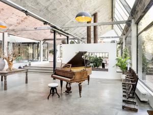 Loft industriel chic près de Paris pour événements et productions