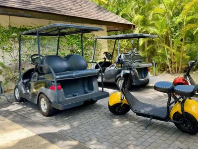 Luxury 5-Suite Villa with Sea View & Private Pool in Beau Champ