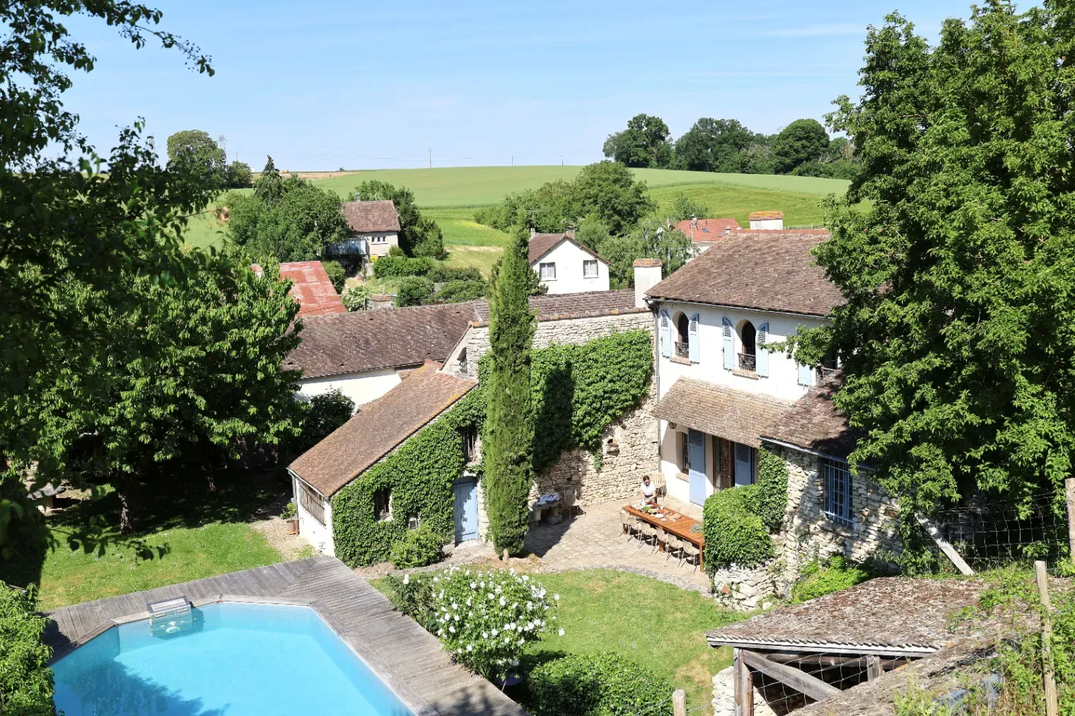 Charming Renovated Farmhouse Near Paris for Events & Retreats