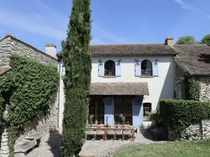 Charmante ferme rénovée près de Paris pour événements et retraites