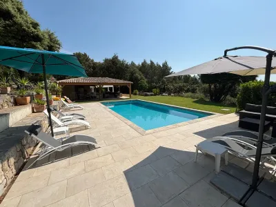 Private Pool & Event Space in Draguignan Ideal for Day Seminars & Parties