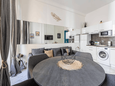 Charming Cannes Vacation Flat Near Palais des Festivals