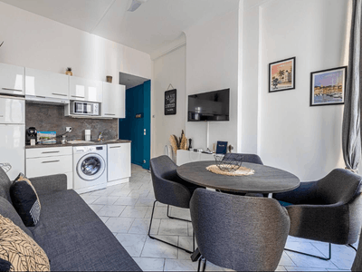 Charming Cannes Vacation Flat Near Palais des Festivals