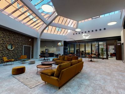 A Vibrant Design Venue for Events in Nice