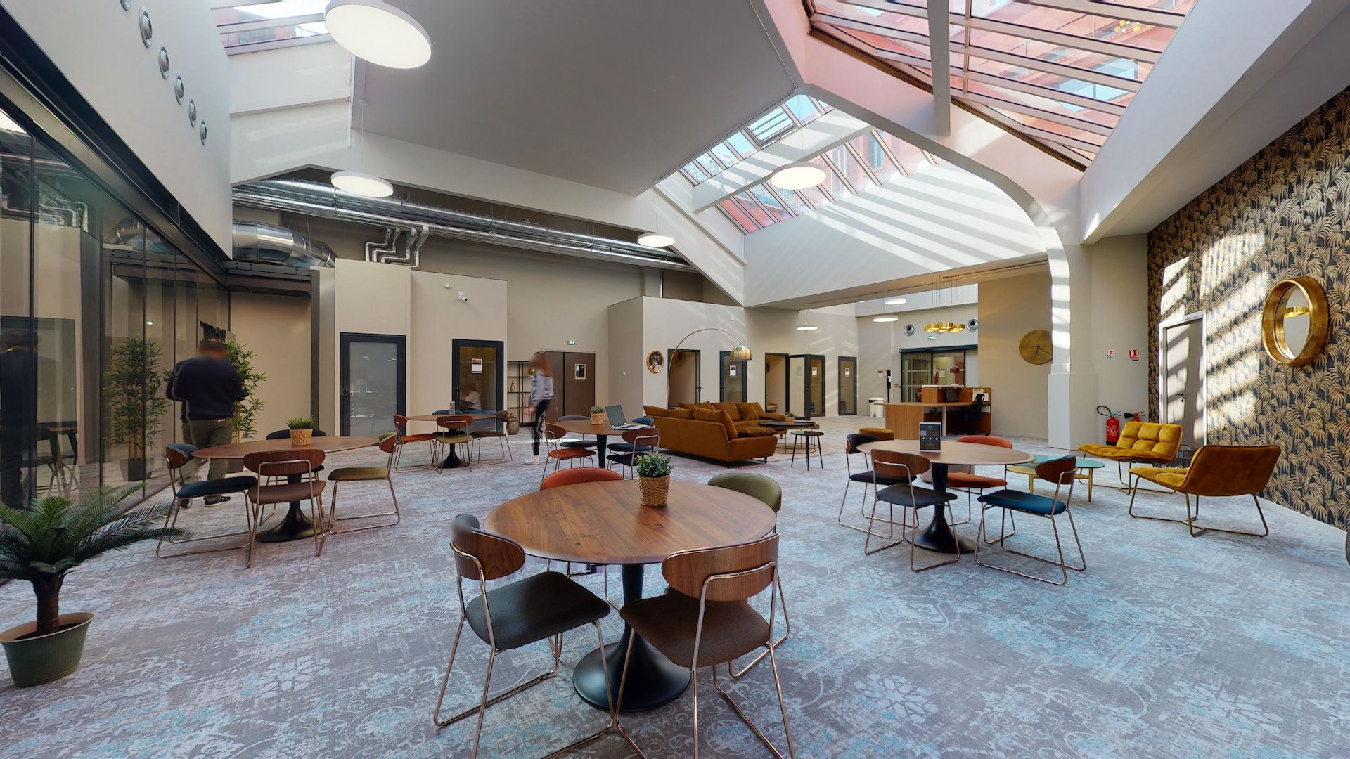 A Vibrant Design Venue for Events in Nice