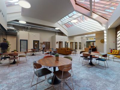 A Vibrant Design Venue for Events in Nice