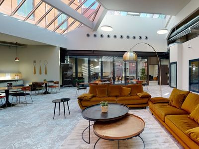 A Vibrant Design Venue for Events in Nice