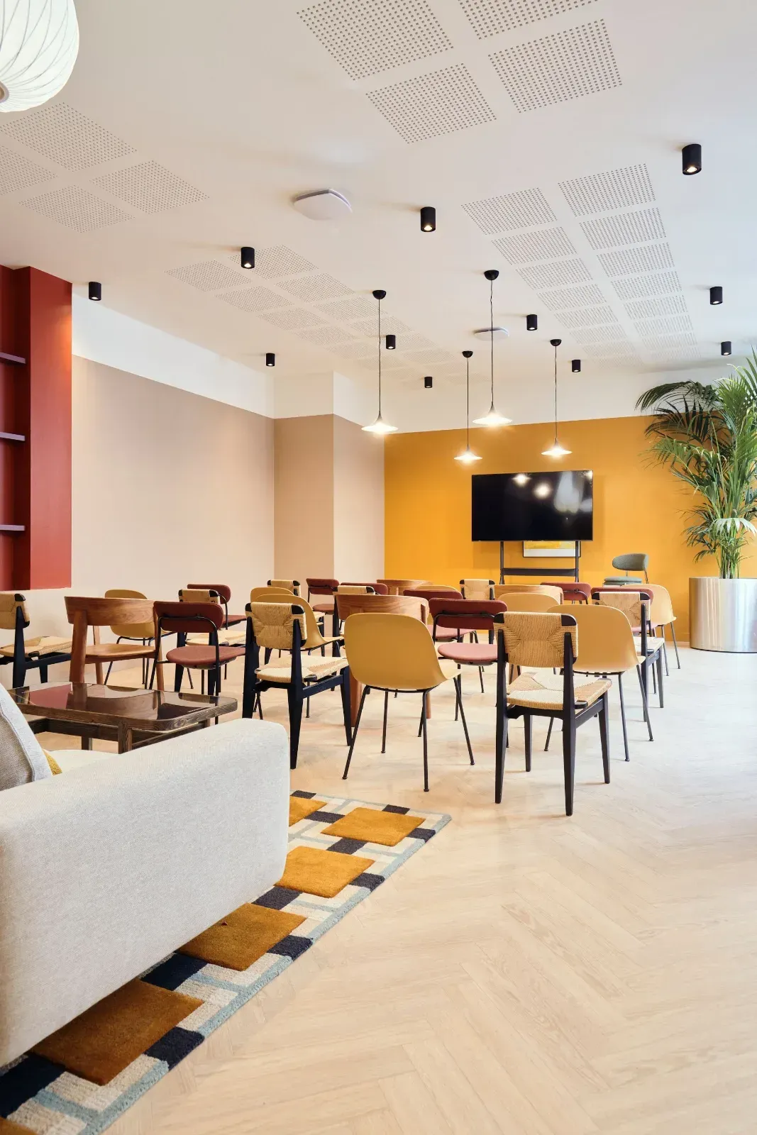 Elegant Event Spaces in Paris 8th Arrondissement