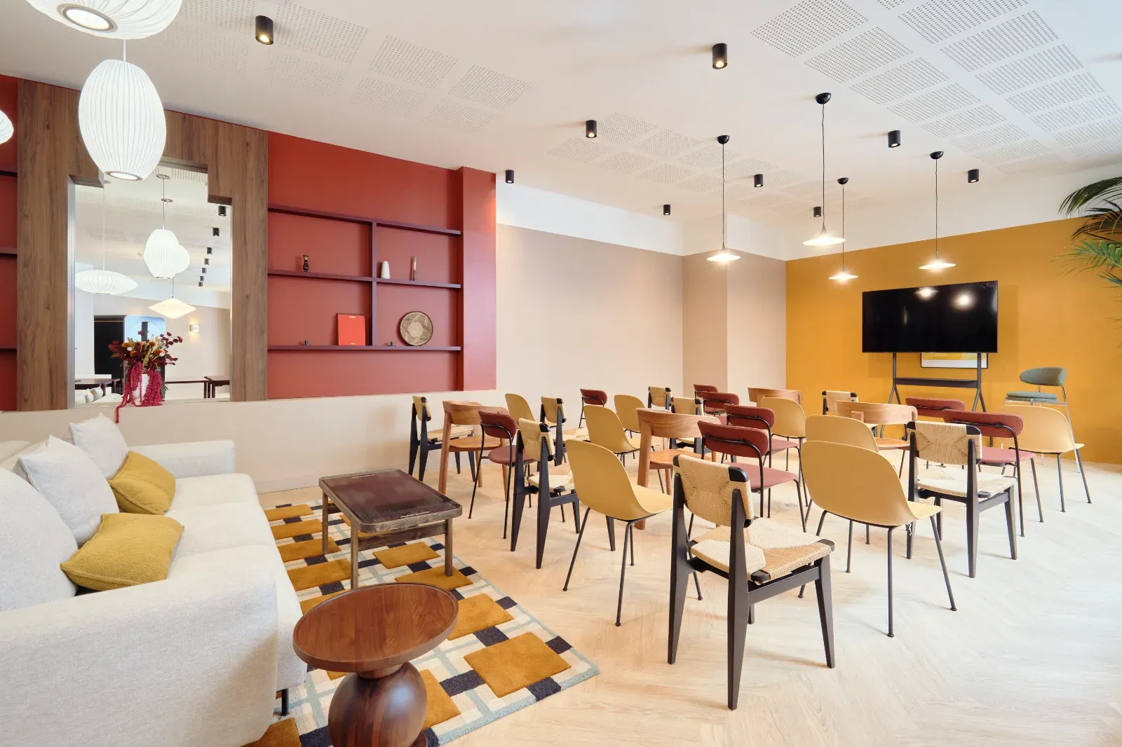 Elegant Event Spaces in Paris 8th Arrondissement
