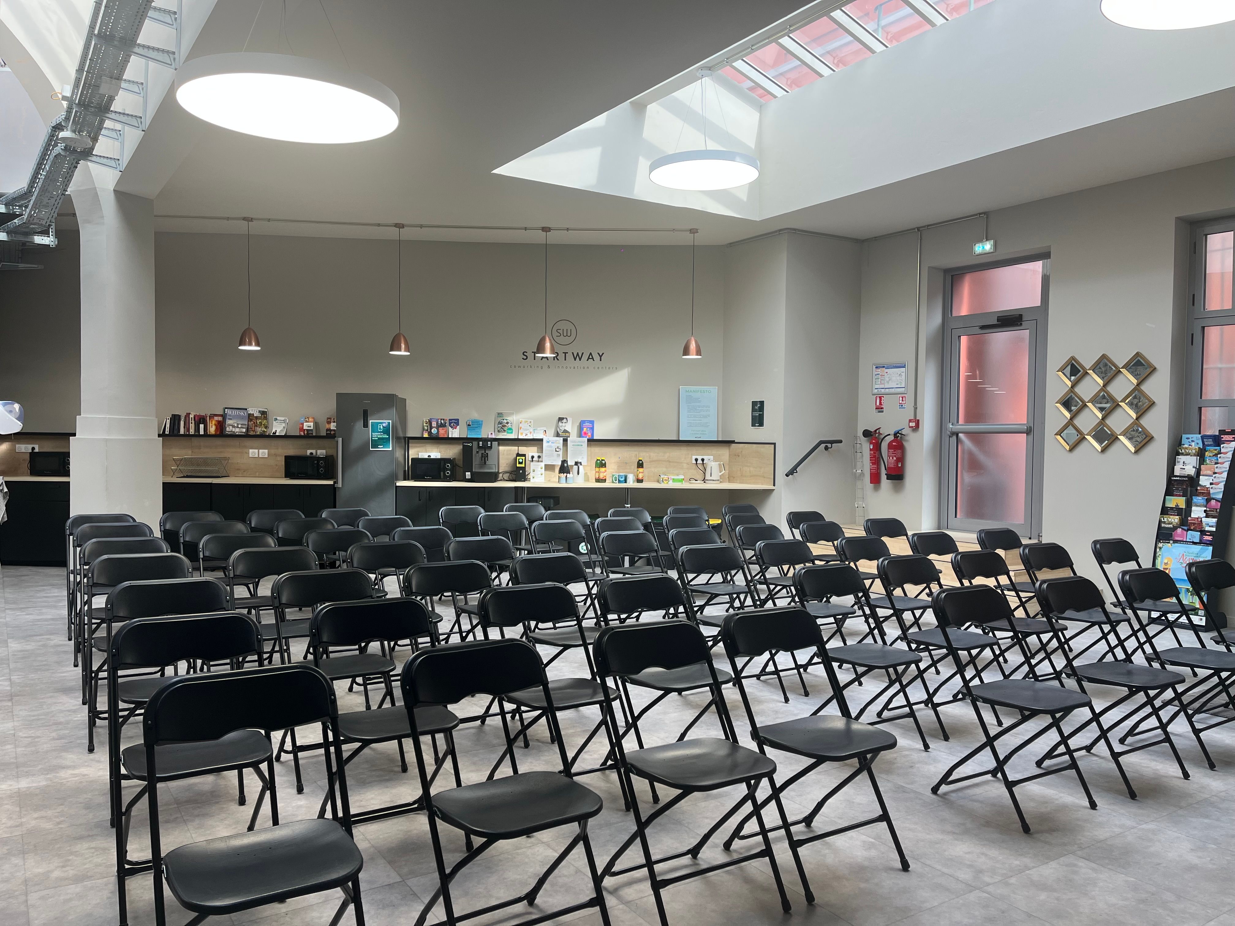 Modern Event Space with Glass Roof in Nice