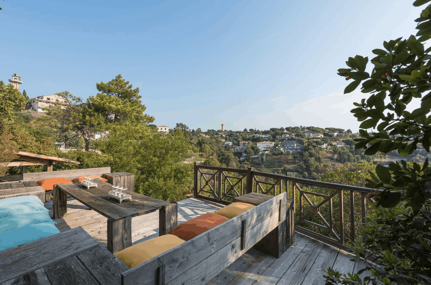 Villa d'exception dans les collines