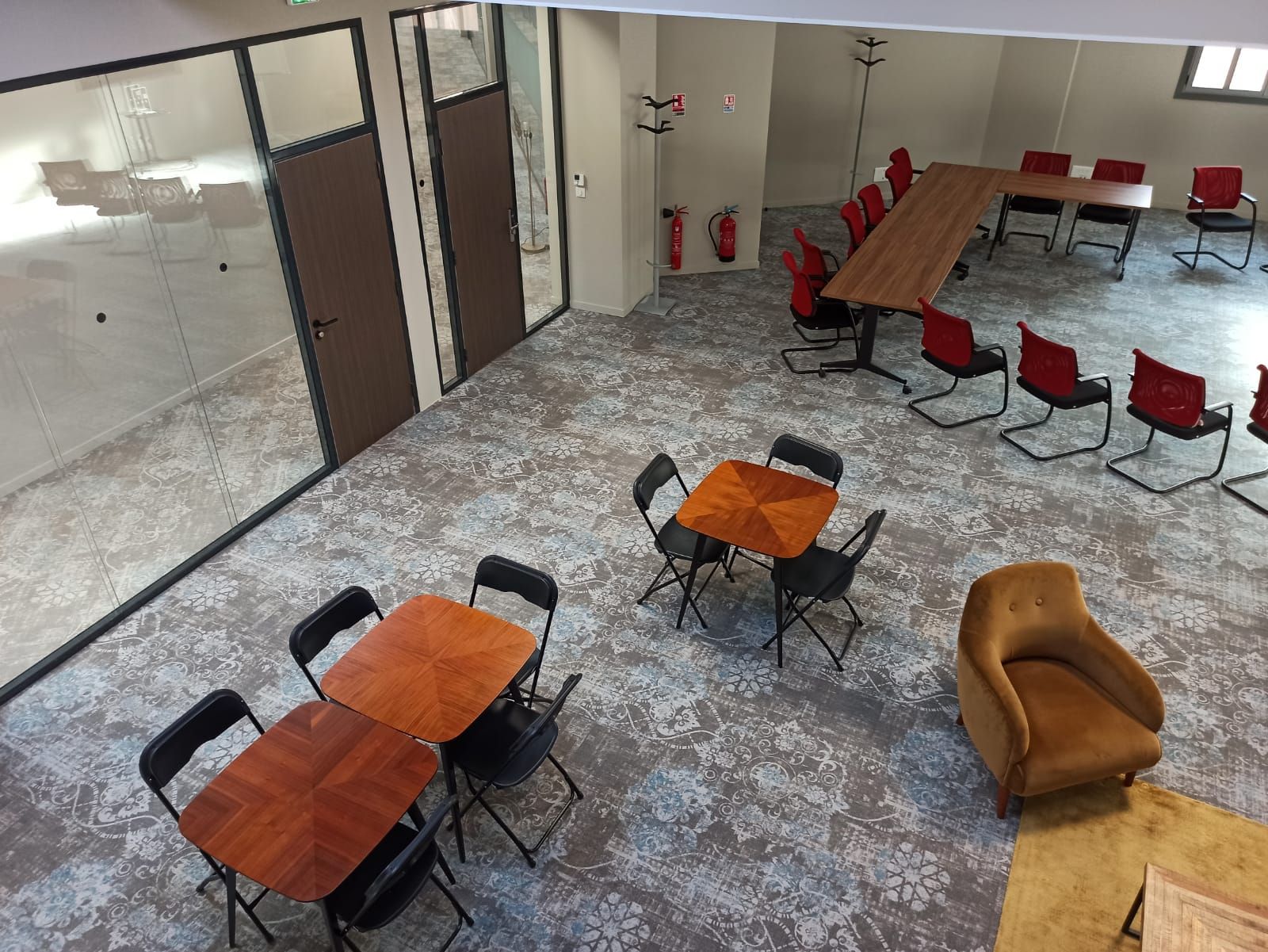 100 m² Event Room in Nice | High-Speed WiFi & Modern Facilities
