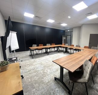 42 m² Event Room in Nice | Versatile Venue for Meetings & Productions