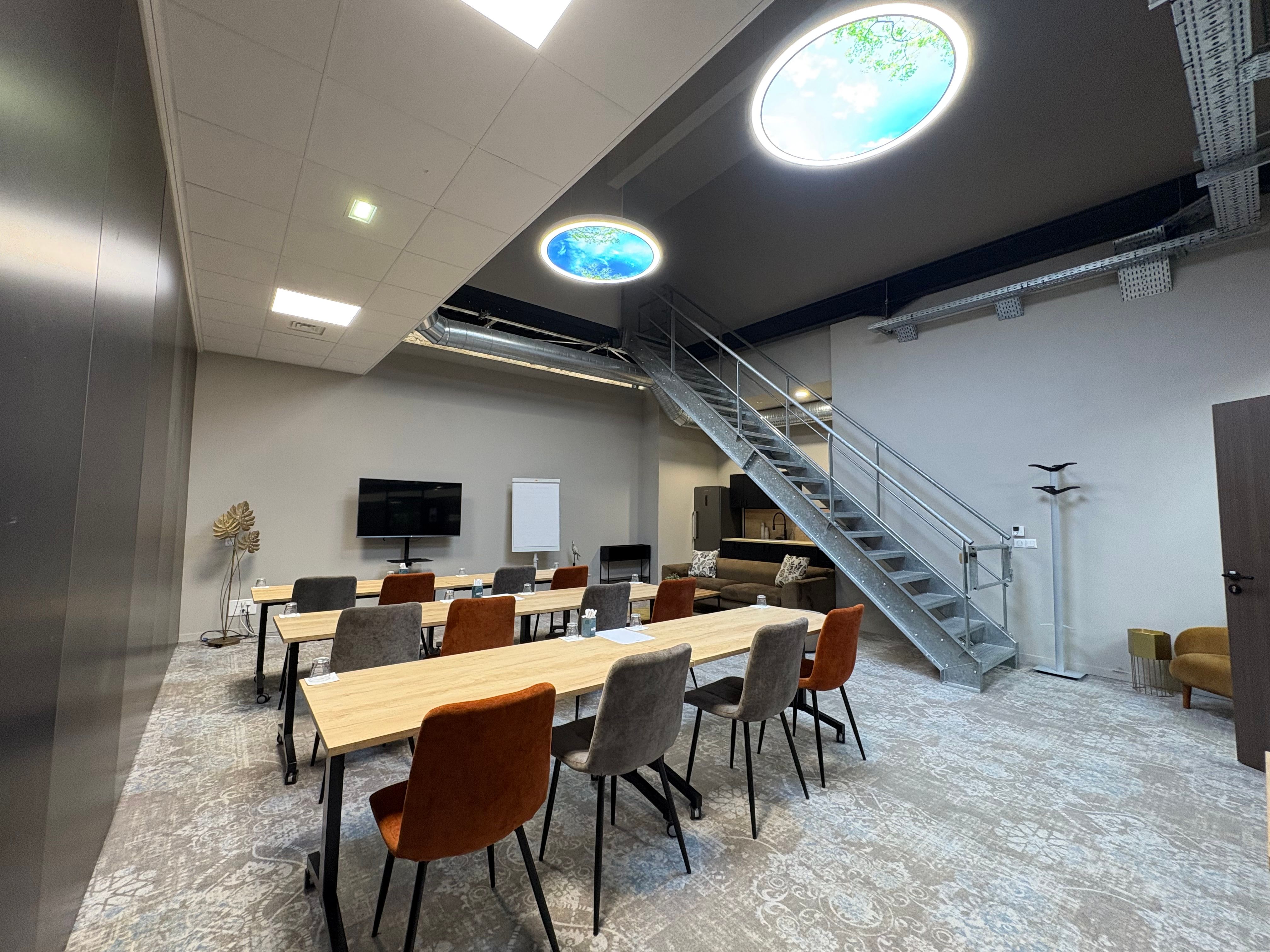 Salle d'événements de 58 m² à Nice pour Formations, Ateliers & Conférences