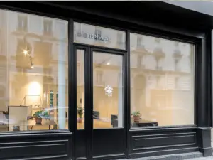 45 m² Pop-Up Space in Paris 11th | Versatile Event Venue
