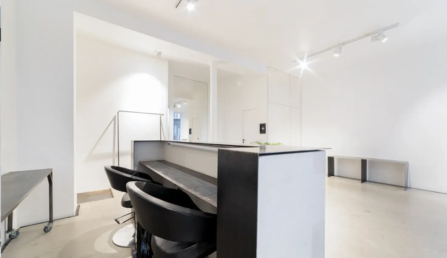 45 m² Pop-Up Space in Paris 11th | Versatile Event Venue