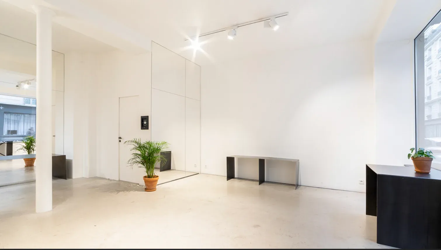 45 m² Pop-Up Space in Paris 11th | Versatile Event Venue