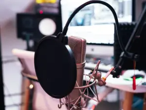 Creative Studio Near Paris for Photos, Podcasts & Music Production