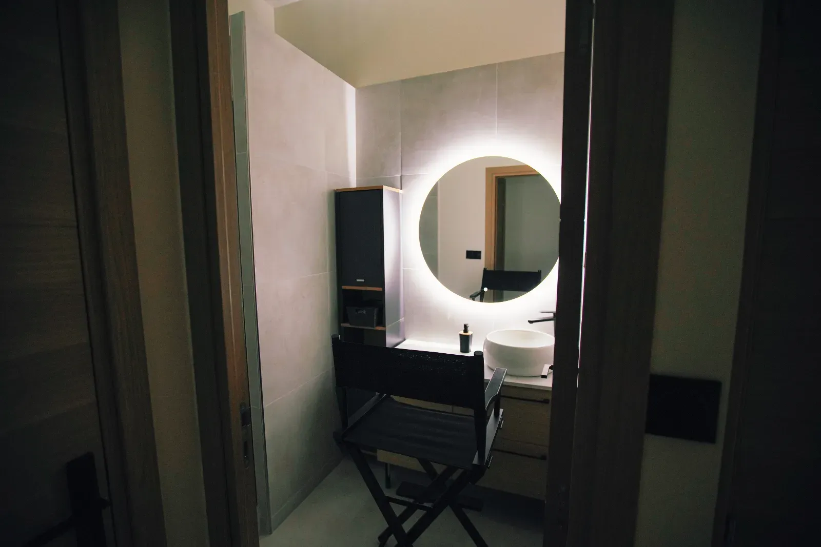 Versatile Studio for Events & Productions Near Paris