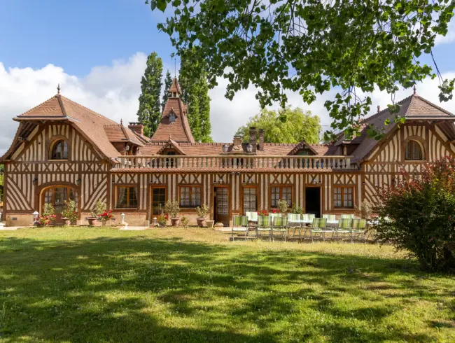 Elegant Normandy Estate for Events & Retreats Near Honfleur