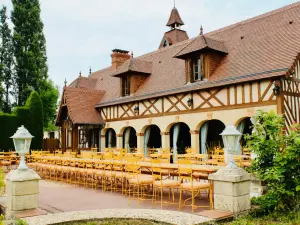 Elegant Normandy Estate for Events & Retreats Near Honfleur