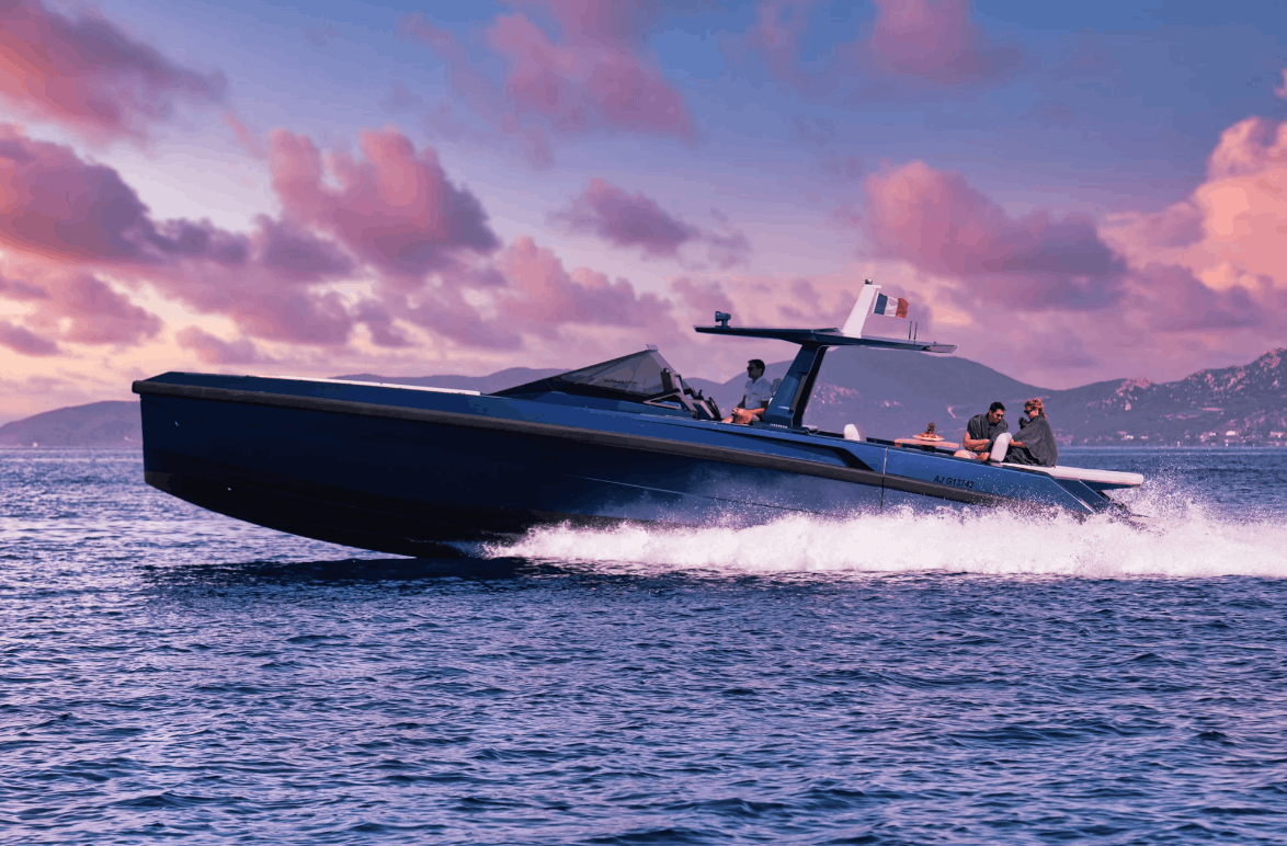 Modern Yacht for Events in Cannes | Elegant 14.5m Vessel