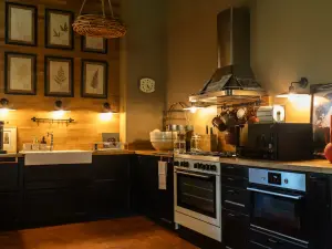 Charming Sologne Farmhouse Venue for Events & Getaways