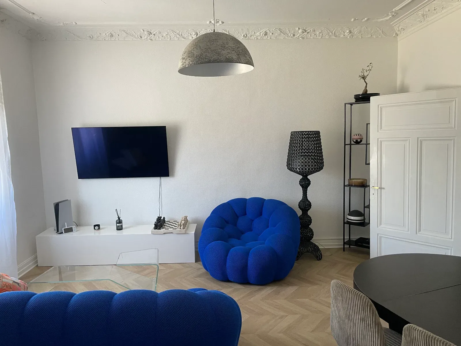 Elegant Haussmann-Style Flat for Events in Vitry-sur-Orne