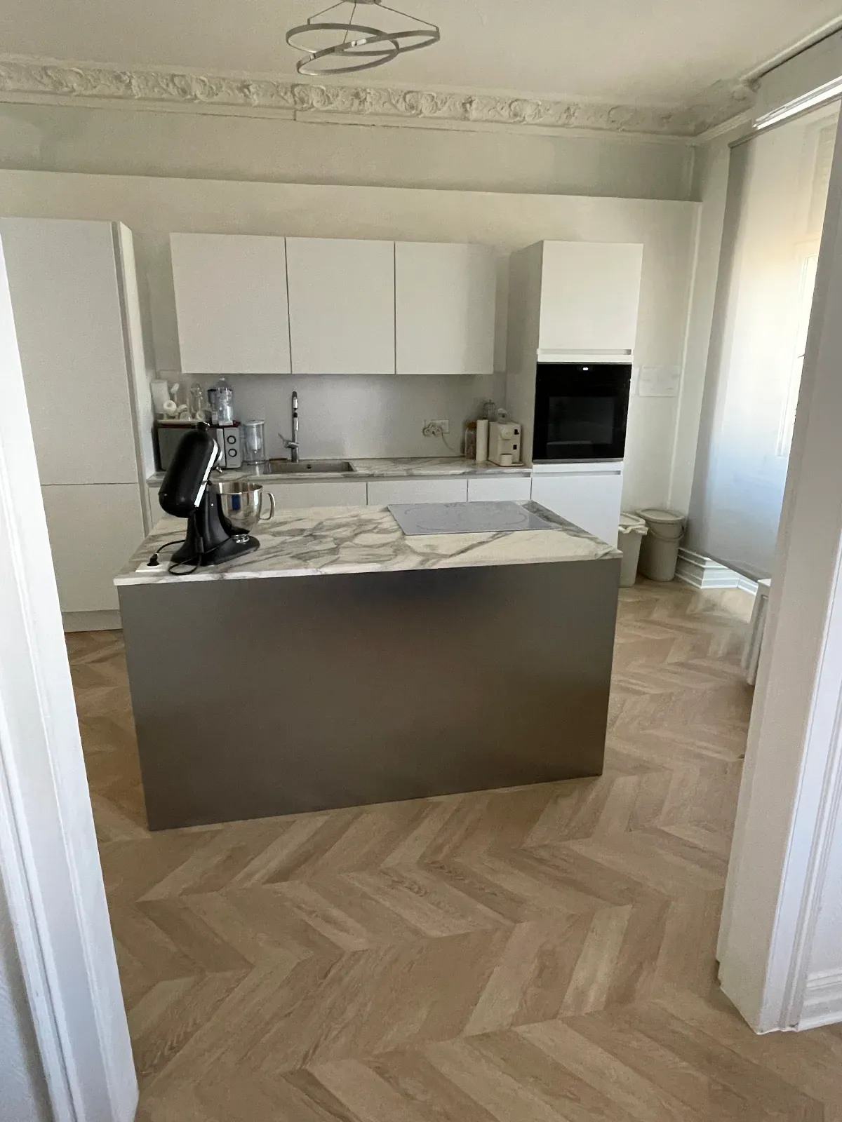 Elegant Haussmann-Style Flat for Events in Vitry-sur-Orne