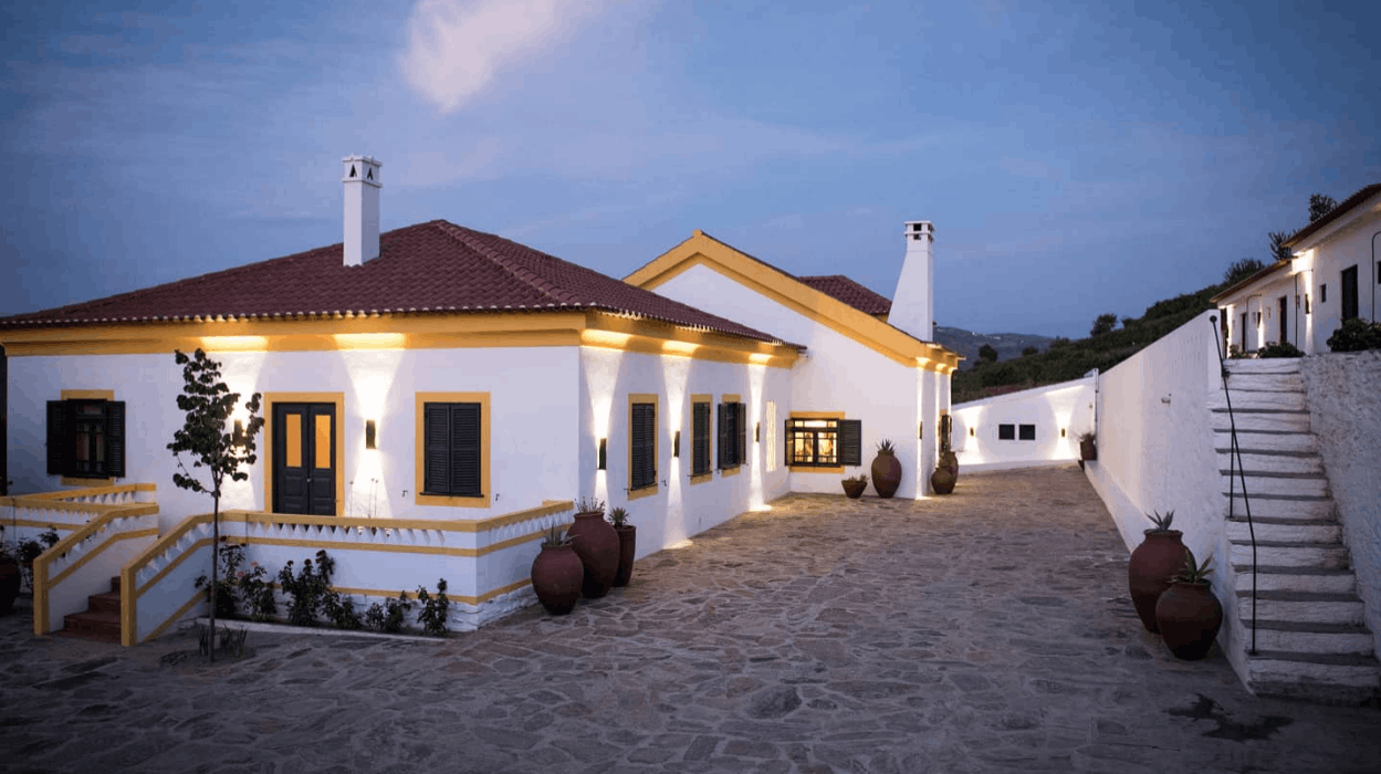 Quinta da Corte: Exclusive Douro Valley Venue for Events & Weddings