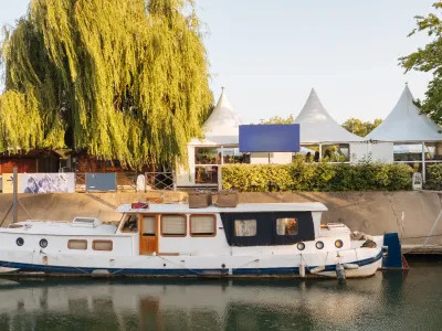 Charming Bar Venue in Nogent-sur-Marne for Private Events