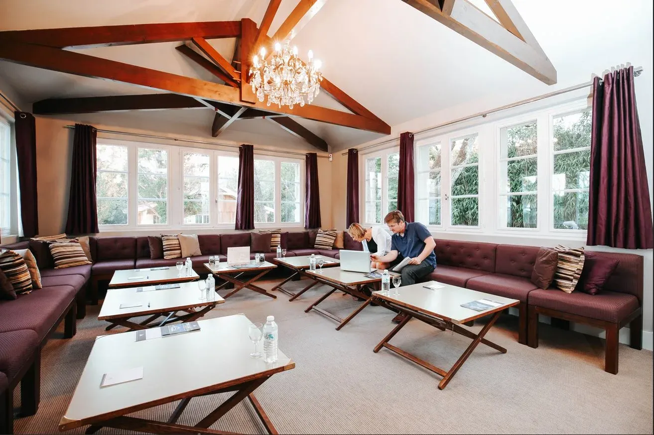 Modular Conference & Event Space in Lanton | Indoor & Outdoor Venues