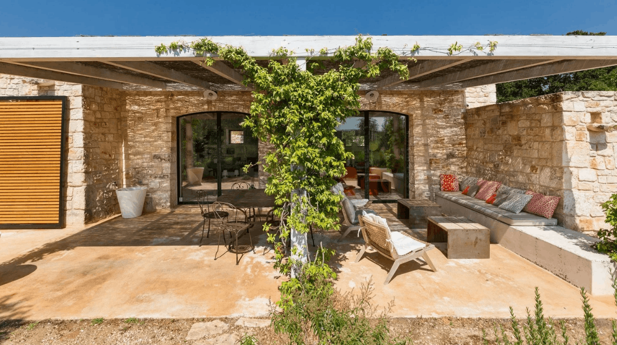 Villa with Panoramic Views in Ostuni for Corporate Events & Weddings
