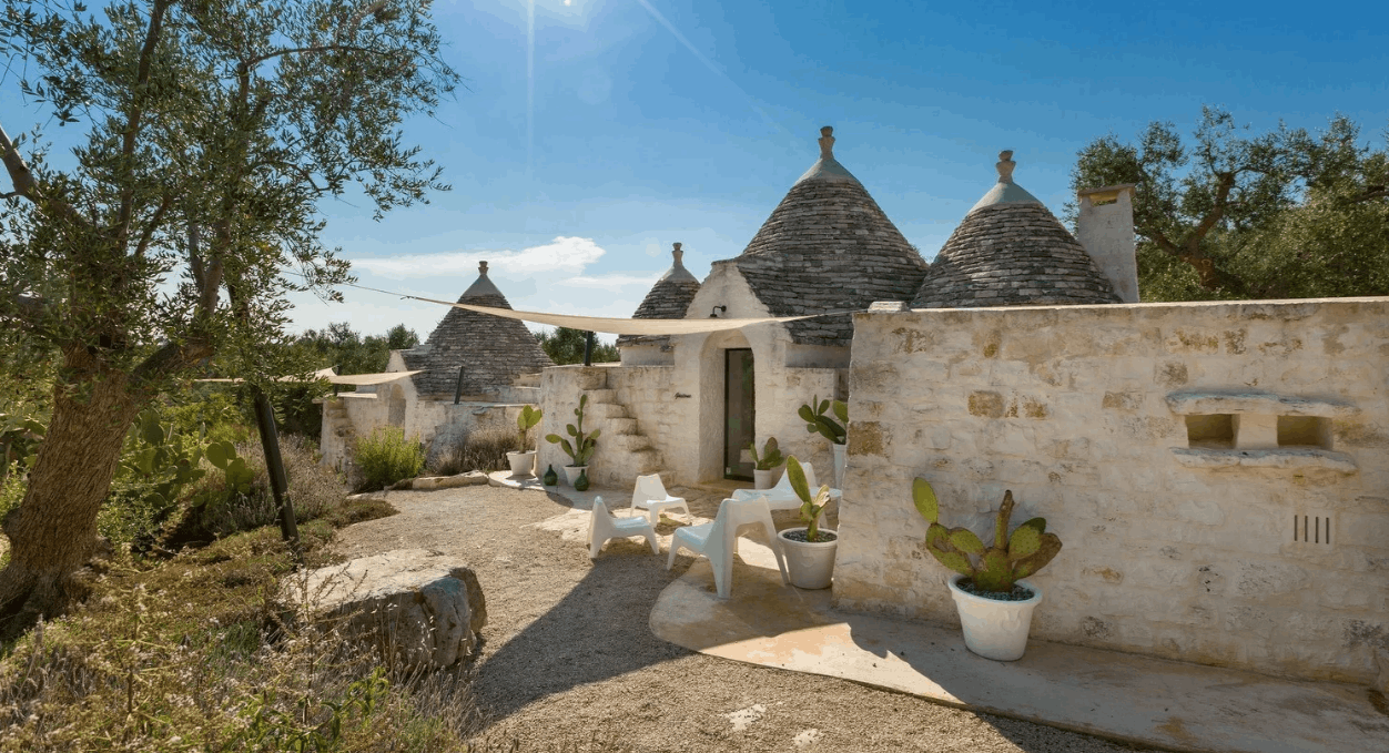 Villa with Panoramic Views in Ostuni for Corporate Events & Weddings