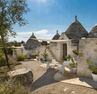 Villa with Panoramic Views in Ostuni for Corporate Events & Weddings