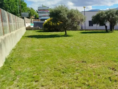 Luxury Villa with Mountain Views for Events in Provence