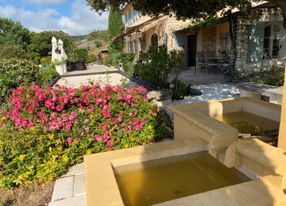 Provencal Bastide perfect for photoshoots, filming, meetings or retreats