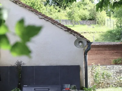 Terrace, garden and swimming pool in a renovated estate for seminars