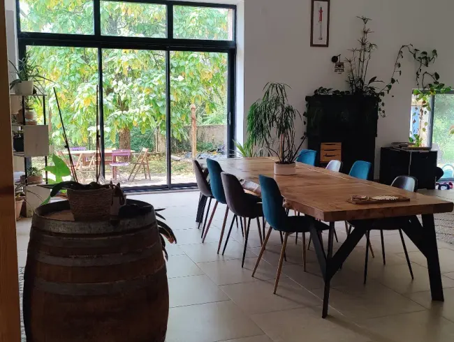 Maison de campagne lumineuse près d'Angoulême pour événements et productions