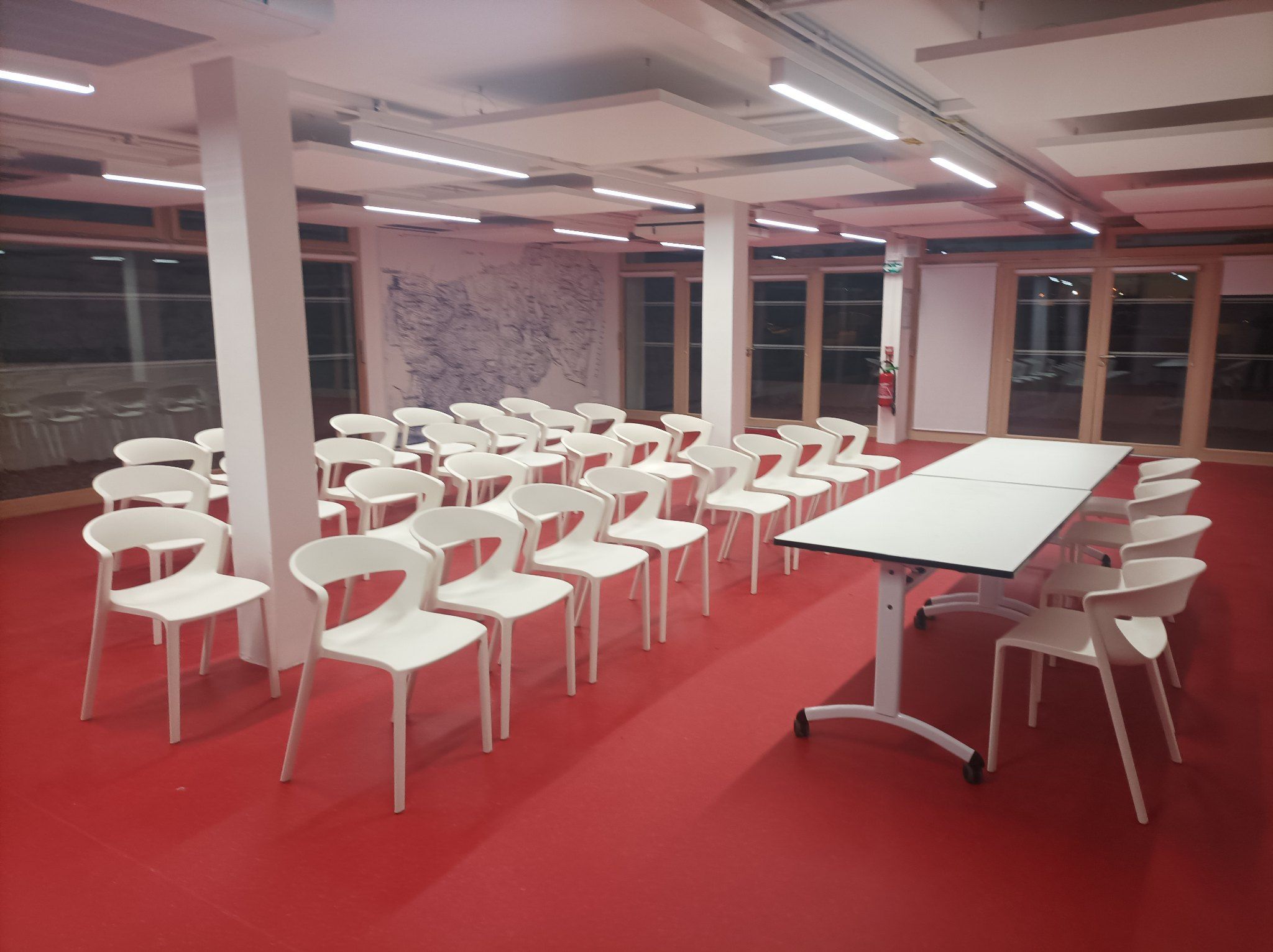 Versatile Function Room in Antibes for Events Up to 100 People